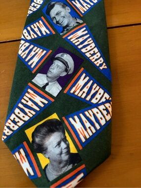 VTG 1992 Green 'Mayberry' Pattern Tie - Classic TV The Andy Griffith Show